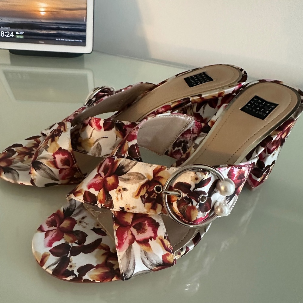 White House Black Market shoes